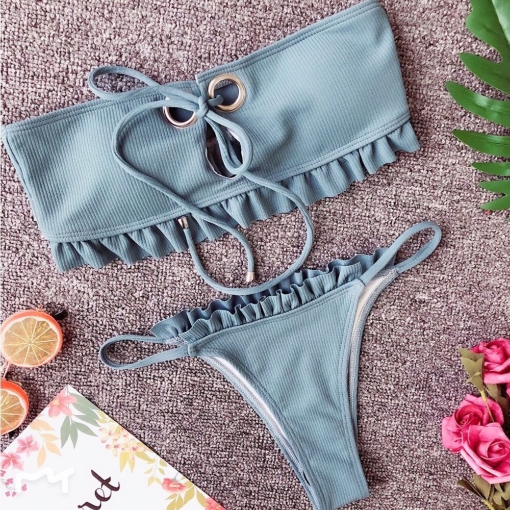 ‘Alda’ Bikini Set - Picture 3 of 4